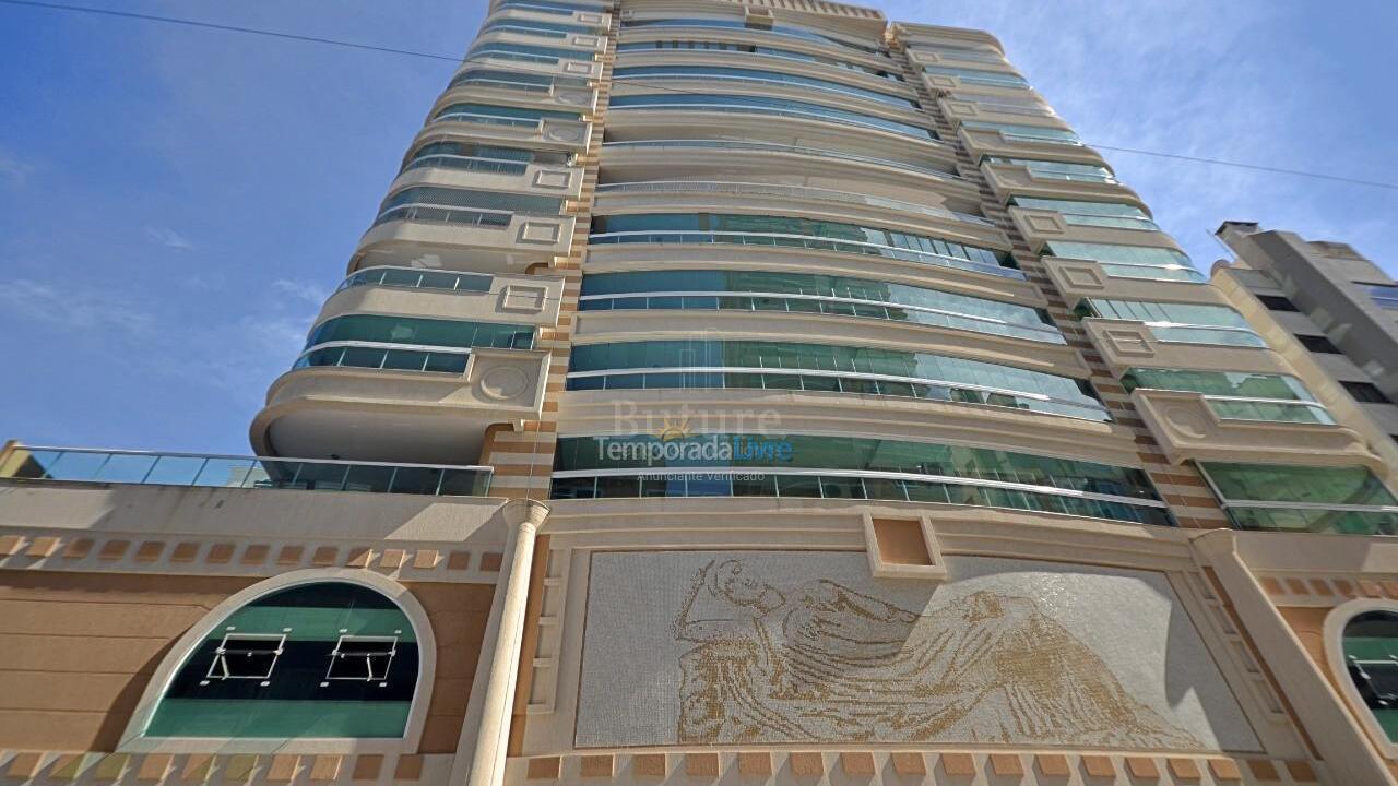 Apartment for vacation rental in Itapema (Meia Praia)