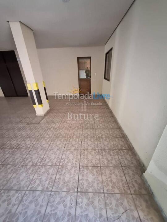 Apartamento para aluguel de temporada em Itapema (Meia Praia)