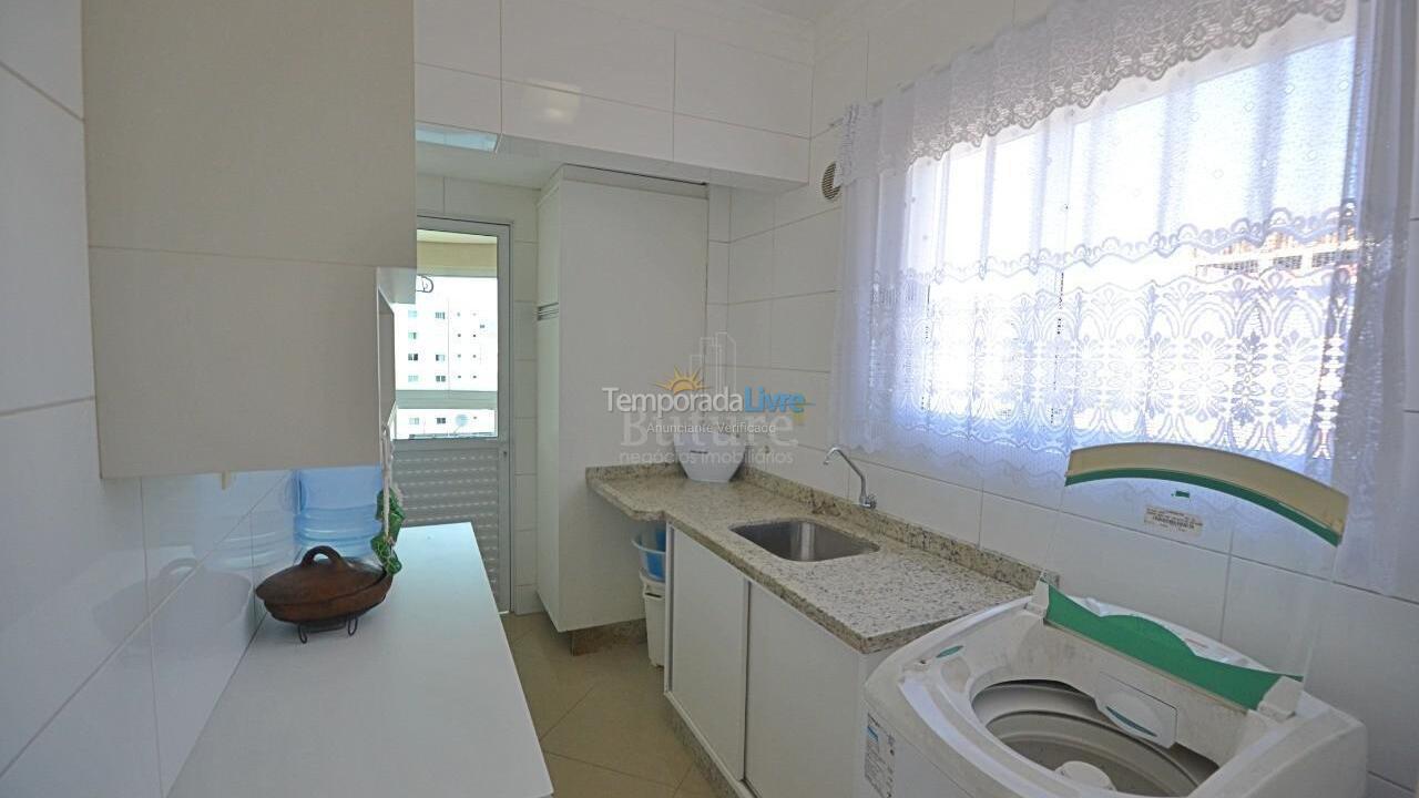 Apartment for vacation rental in Itapema (Meia Praia)