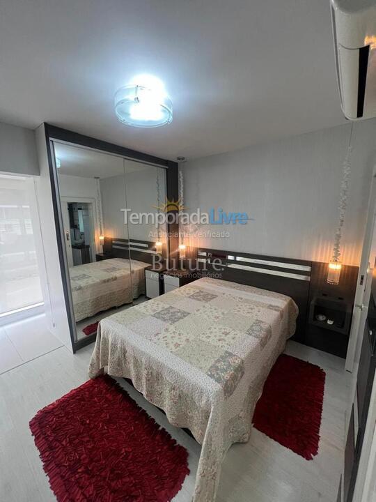 Apartment for vacation rental in Itapema (Meia Praia)