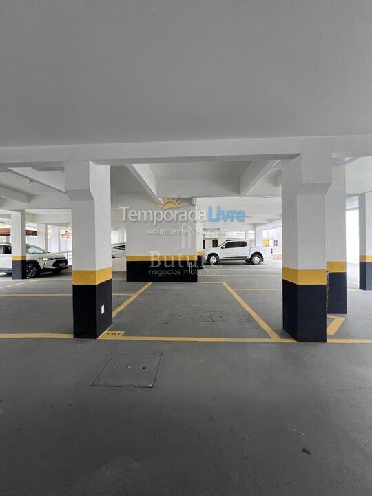 Apartment for vacation rental in Itapema (Meia Praia)