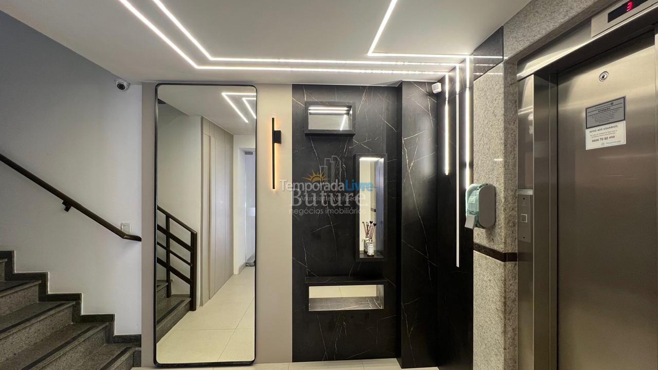 Apartment for vacation rental in Itapema (Meia Praia)