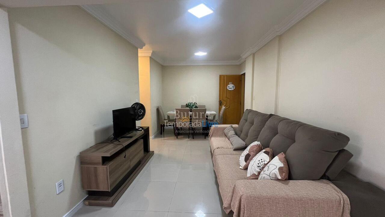 Apartamento para aluguel de temporada em Itapema (Meia Praia)