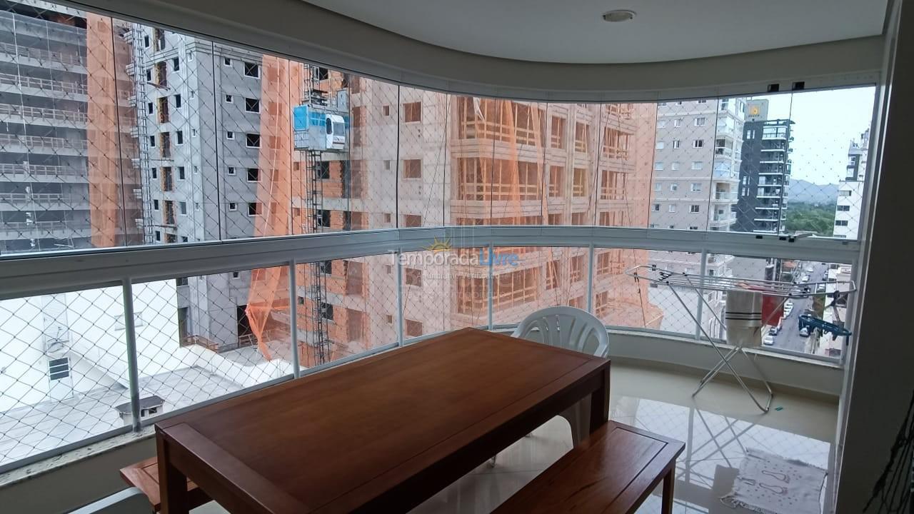 Apartment for vacation rental in Itapema (Meia Praia)