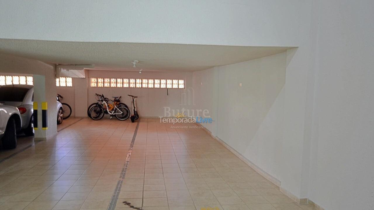 Apartment for vacation rental in Itapema (Meia Praia)