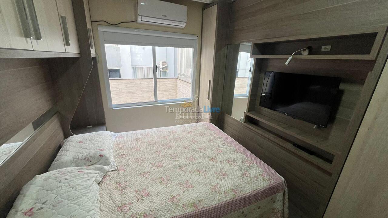 Apartamento para aluguel de temporada em Itapema (Meia Praia)