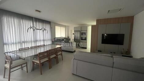 BEAUTIFUL AND SPACIOUS APARTMENT WITH 3 SUITES, LEFT, 2ND AV.