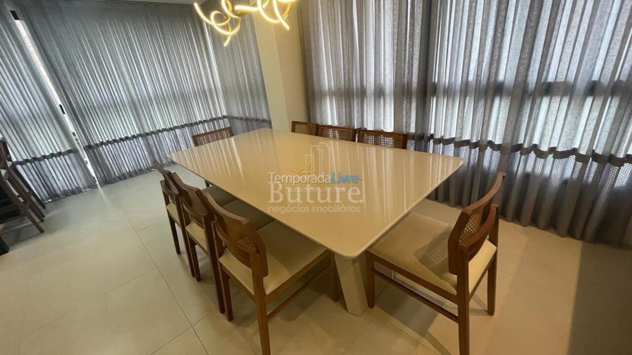 Apartment for vacation rental in Itapema (Meia Praia)