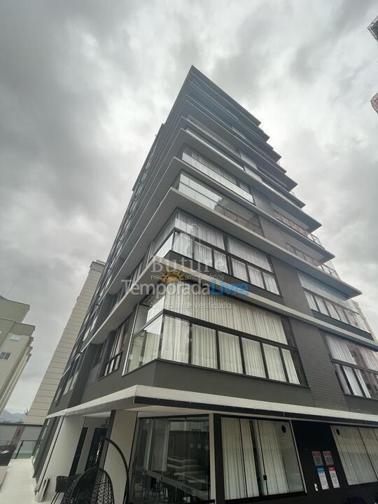 Apartment for vacation rental in Itapema (Meia Praia)