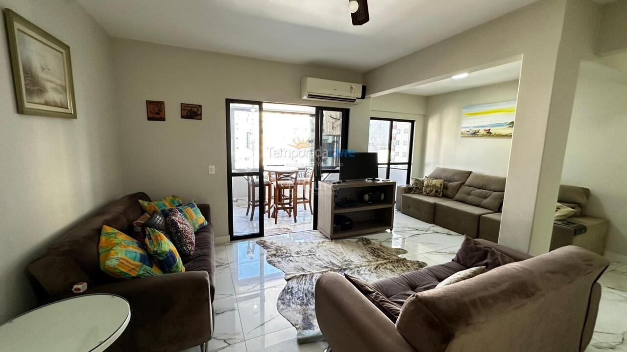 Apartamento para aluguel de temporada em Itapema (Meia Praia)