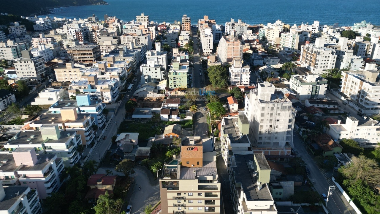 Apartamento para aluguel de temporada em Bombinhas (Praia de Bombas)