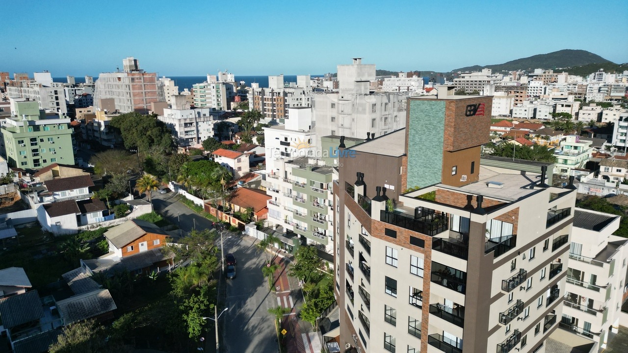 Apartamento para aluguel de temporada em Bombinhas (Praia de Bombas)