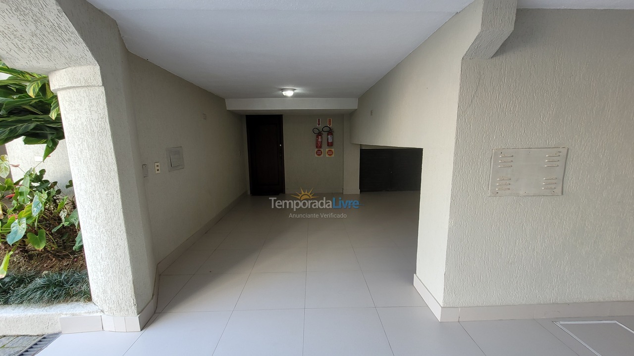 Apartment for vacation rental in Bombinhas (Praia de Bombas)
