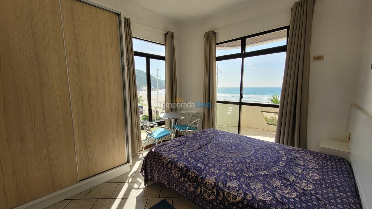 Apartment for vacation rental in Bombinhas (Praia de Bombas)