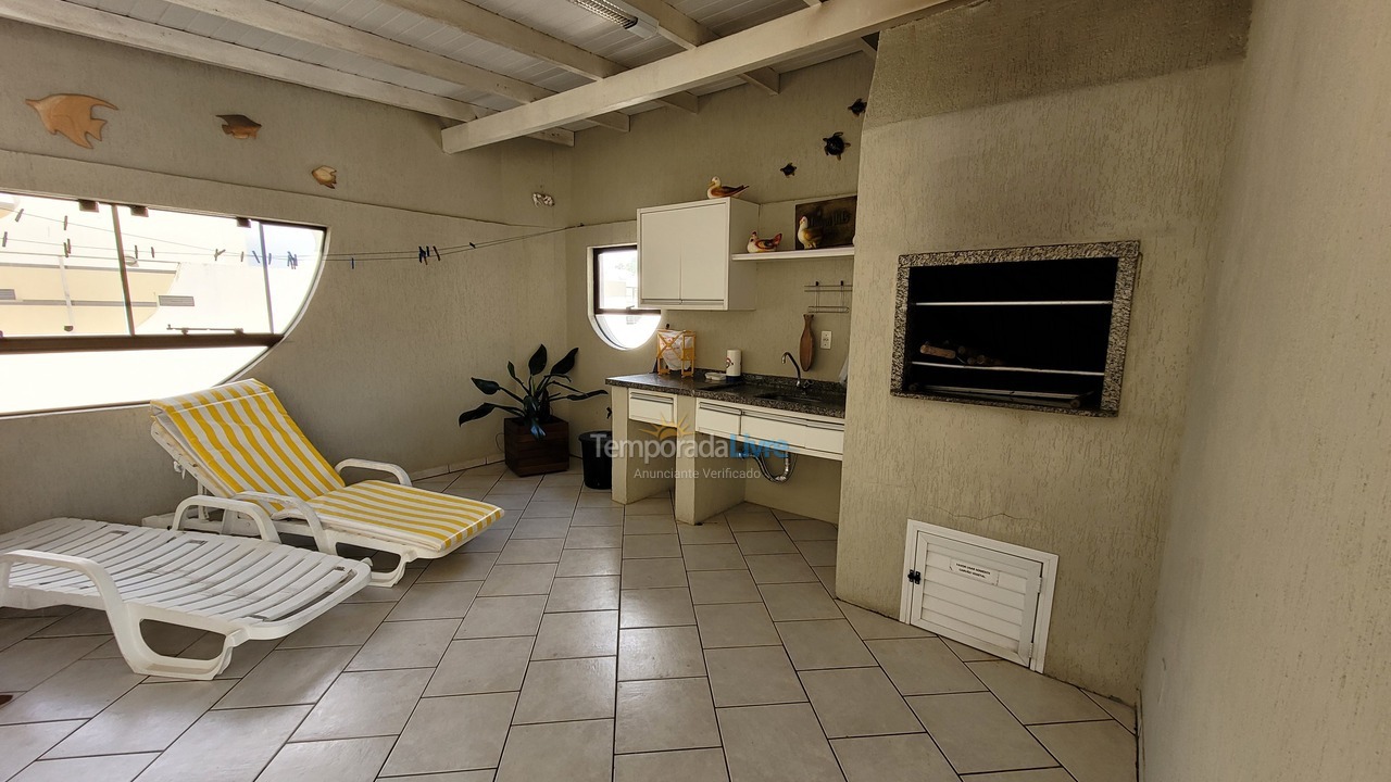 Apartment for vacation rental in Bombinhas (Praia de Bombas)