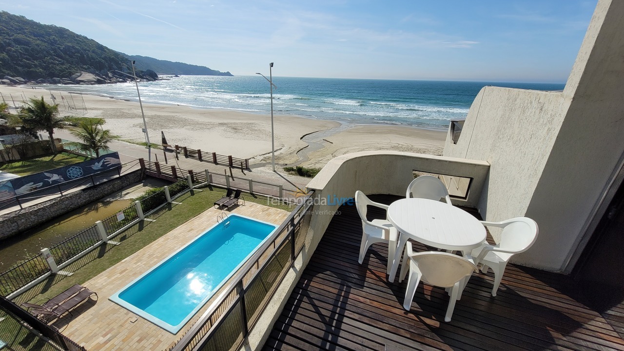 Apartment for vacation rental in Bombinhas (Praia de Bombas)