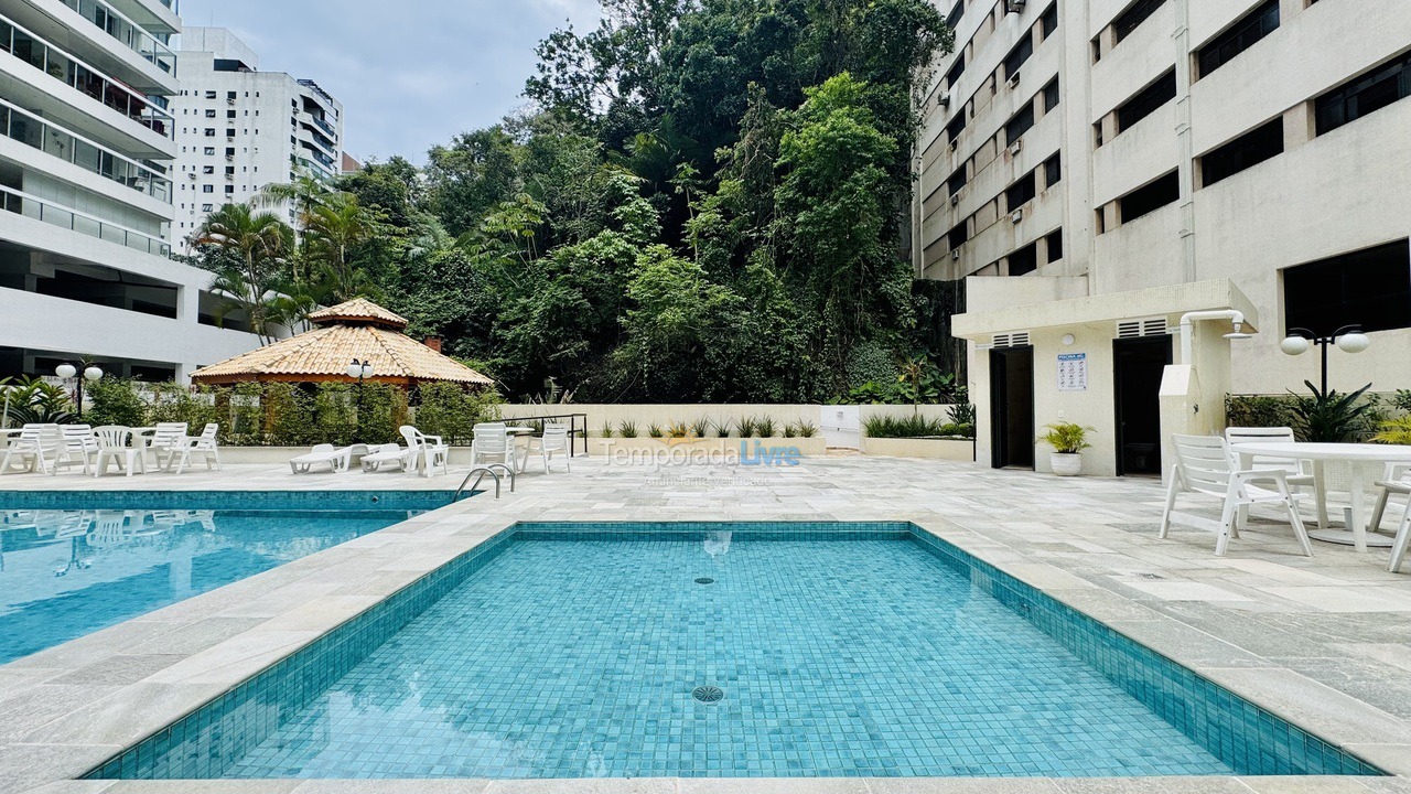 Apartamento para aluguel de temporada em Guarujá (Pitangueiras)