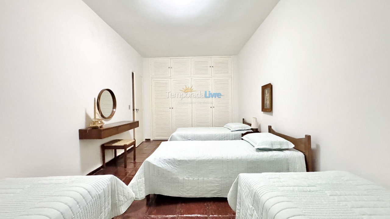 Apartamento para alquiler de vacaciones em Guarujá (Pitangueiras)