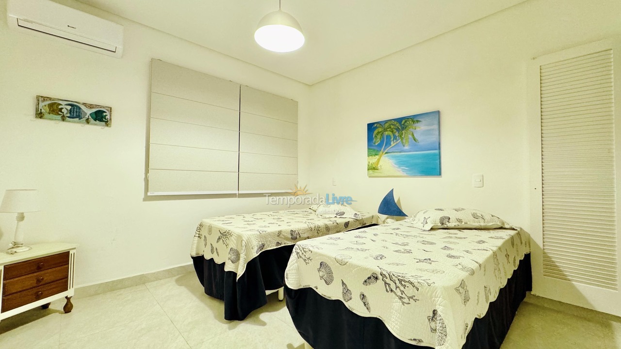 Apartamento para aluguel de temporada em Guarujá (Enseada)