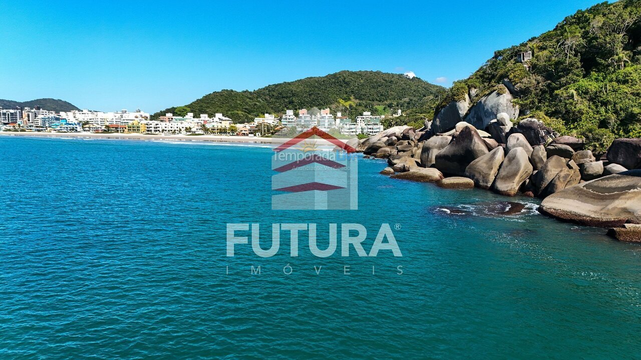 Ranch for vacation rental in Bombinhas (Praia de Bombas)