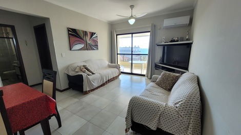 Apartamento de 2 habitaciones a 50 metros del mar