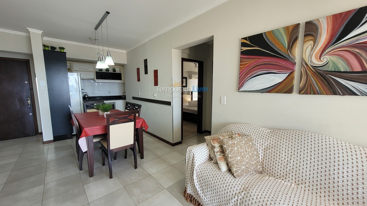 Apartamento para alquiler de vacaciones em Bombinhas (Praia de Bombas)