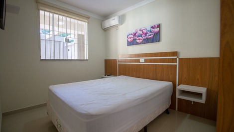 Ajuste 1 dormitorio a 100 metros de la playa de Bombas Bombinhas SC