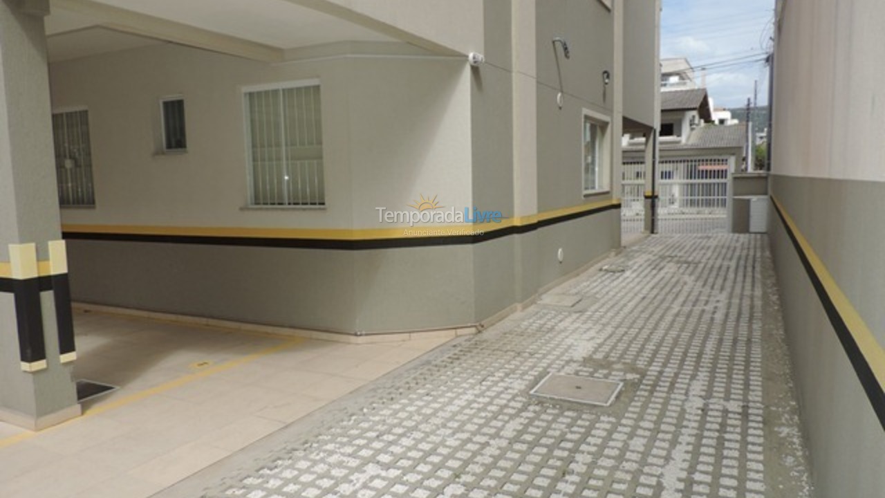 Apartamento para alquiler de vacaciones em Bombinhas (Praia de Bombas)