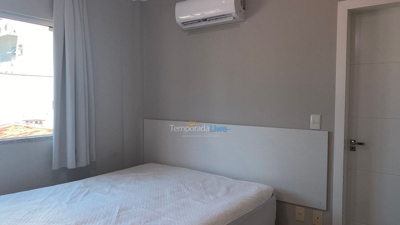 Apartamento para alquiler de vacaciones em Bombinhas (Praia de Bombas)