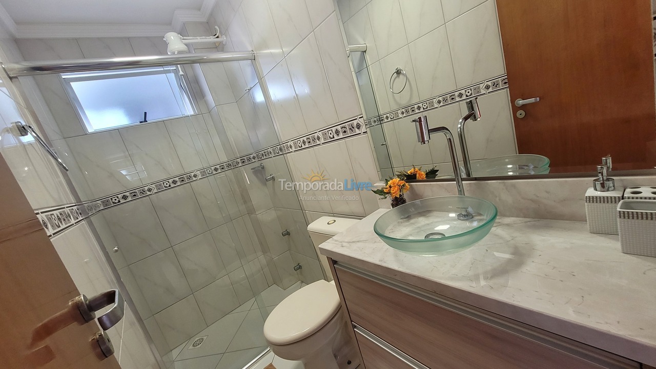 Apartamento para alquiler de vacaciones em Bombinhas (Praia de Bombas)