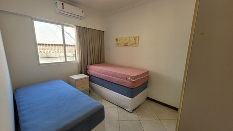 Gran opción para sus vacaciones de una urbanización cerrada con piscina B913