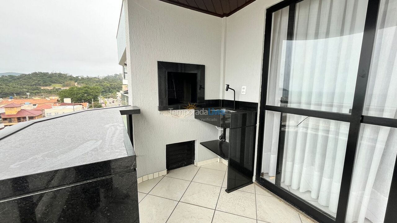 Apartment for vacation rental in Bombinhas (Praia de Bombas)