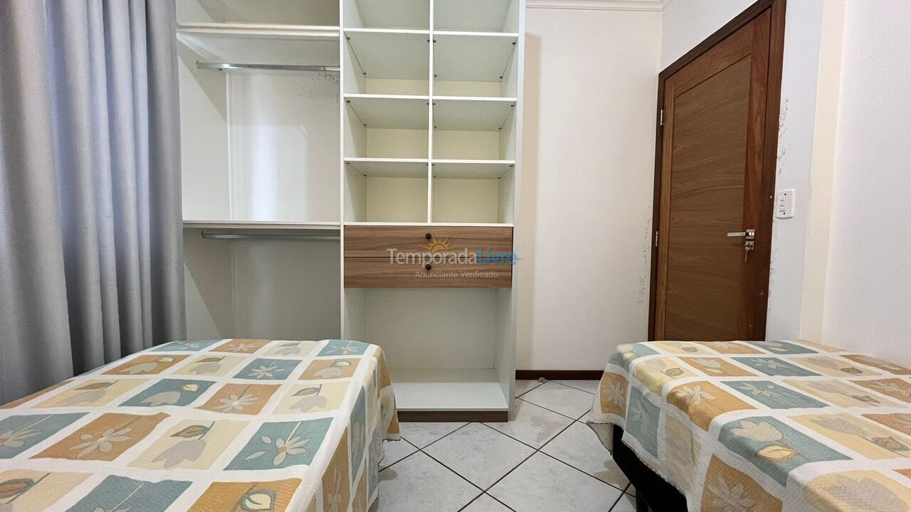 Apartment for vacation rental in Bombinhas (Praia de Bombas)