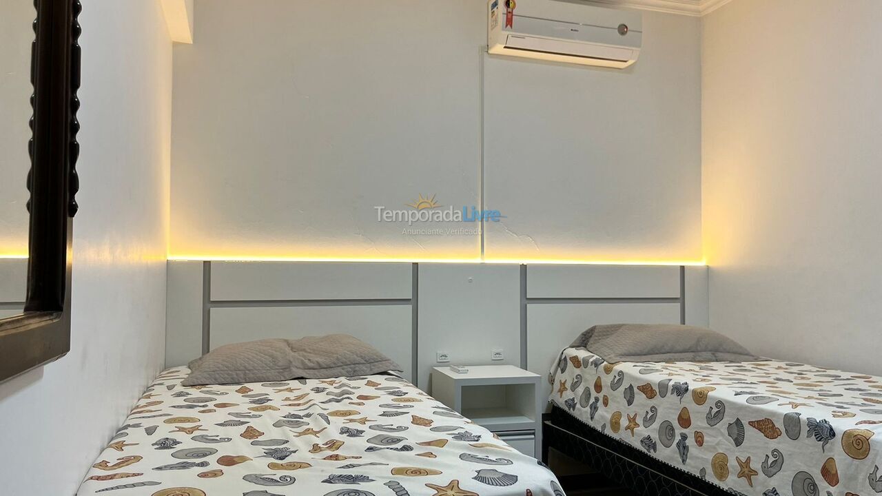 Apartment for vacation rental in Bombinhas (Praia de Bombas)