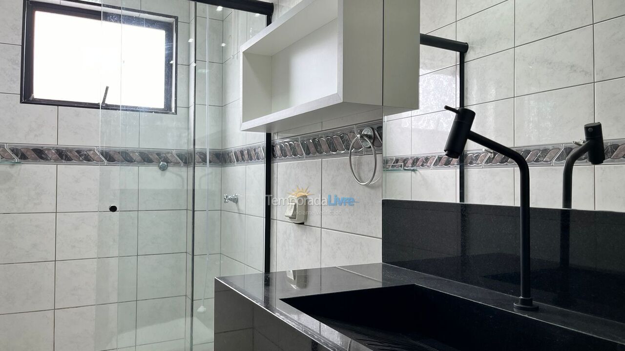 Apartment for vacation rental in Bombinhas (Praia de Bombas)