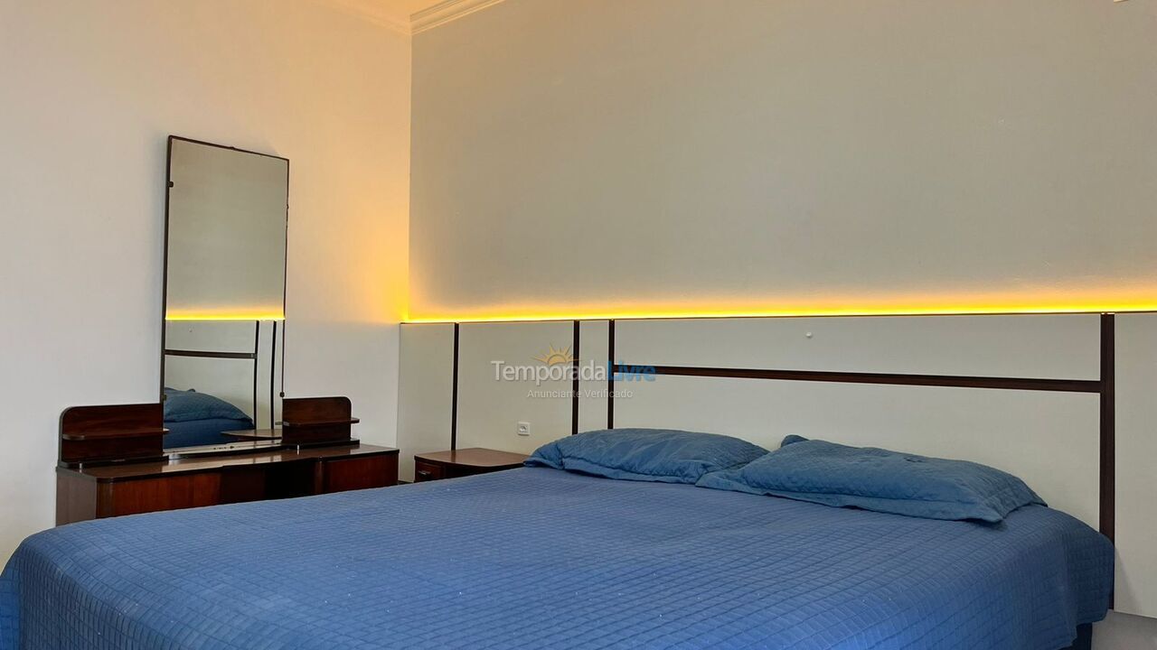 Apartment for vacation rental in Bombinhas (Praia de Bombas)