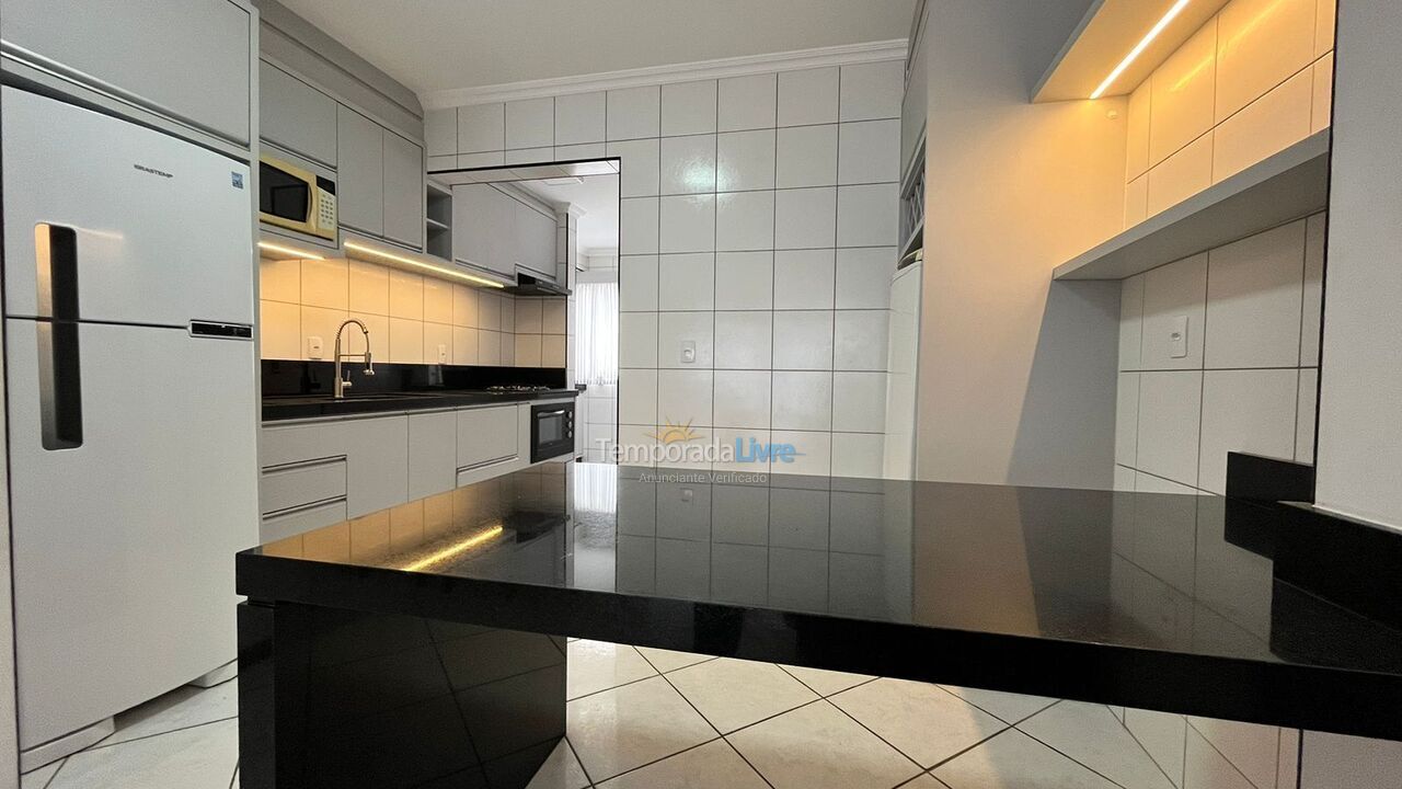 Apartment for vacation rental in Bombinhas (Praia de Bombas)