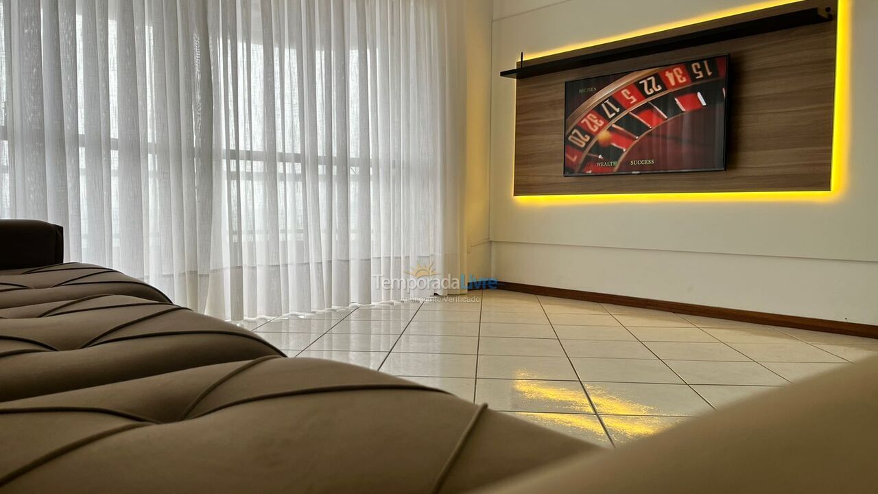 Apartment for vacation rental in Bombinhas (Praia de Bombas)