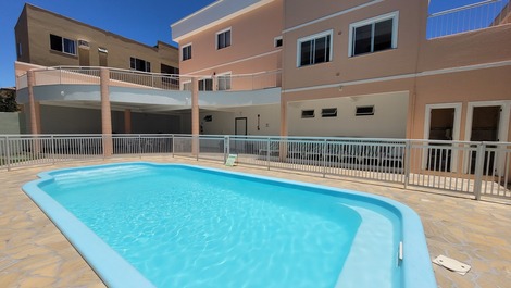 Apartamento en Bombinas Para la temporada con zona de juegos y piscina