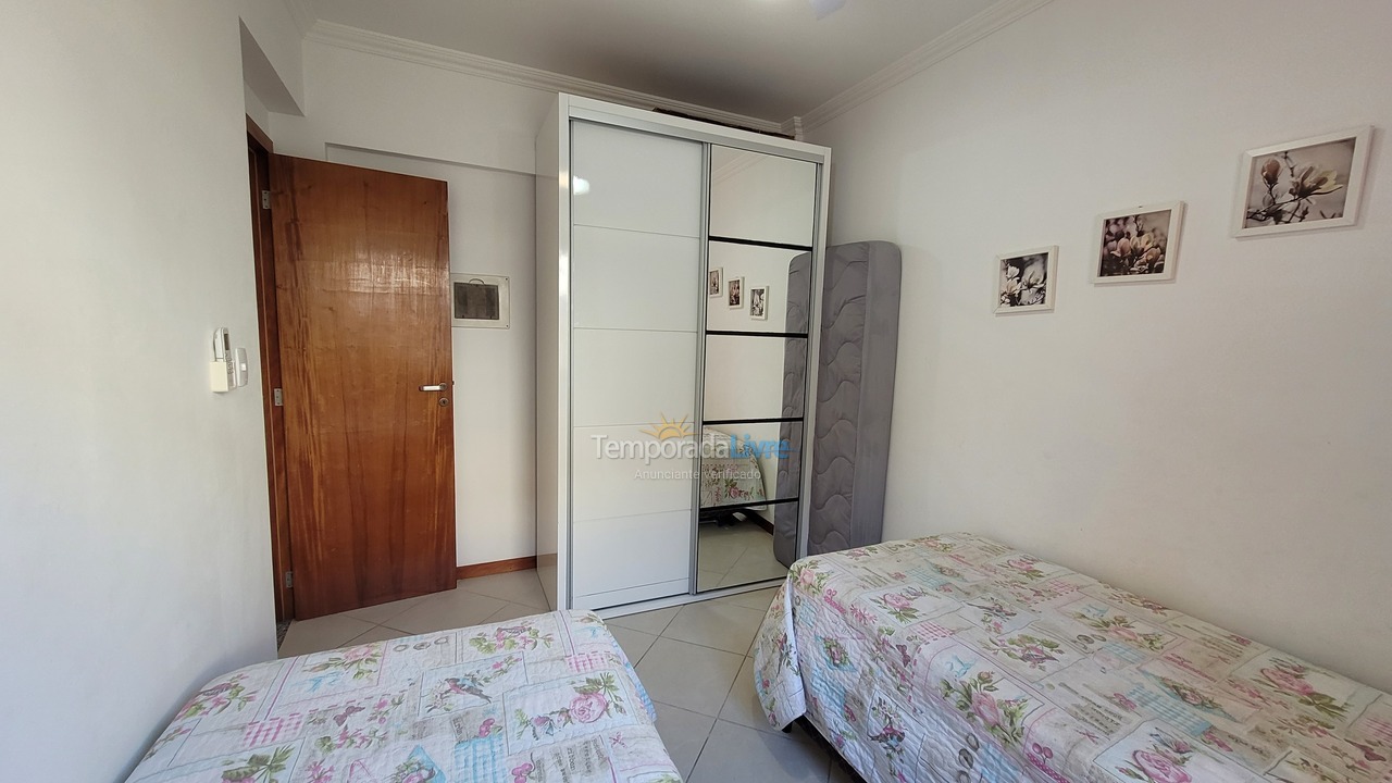 Apartamento para alquiler de vacaciones em Bombinhas (Praia de Bombas)