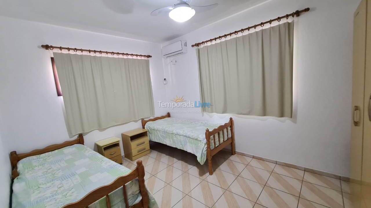 House for vacation rental in Bombinhas (Praia de Bombas)