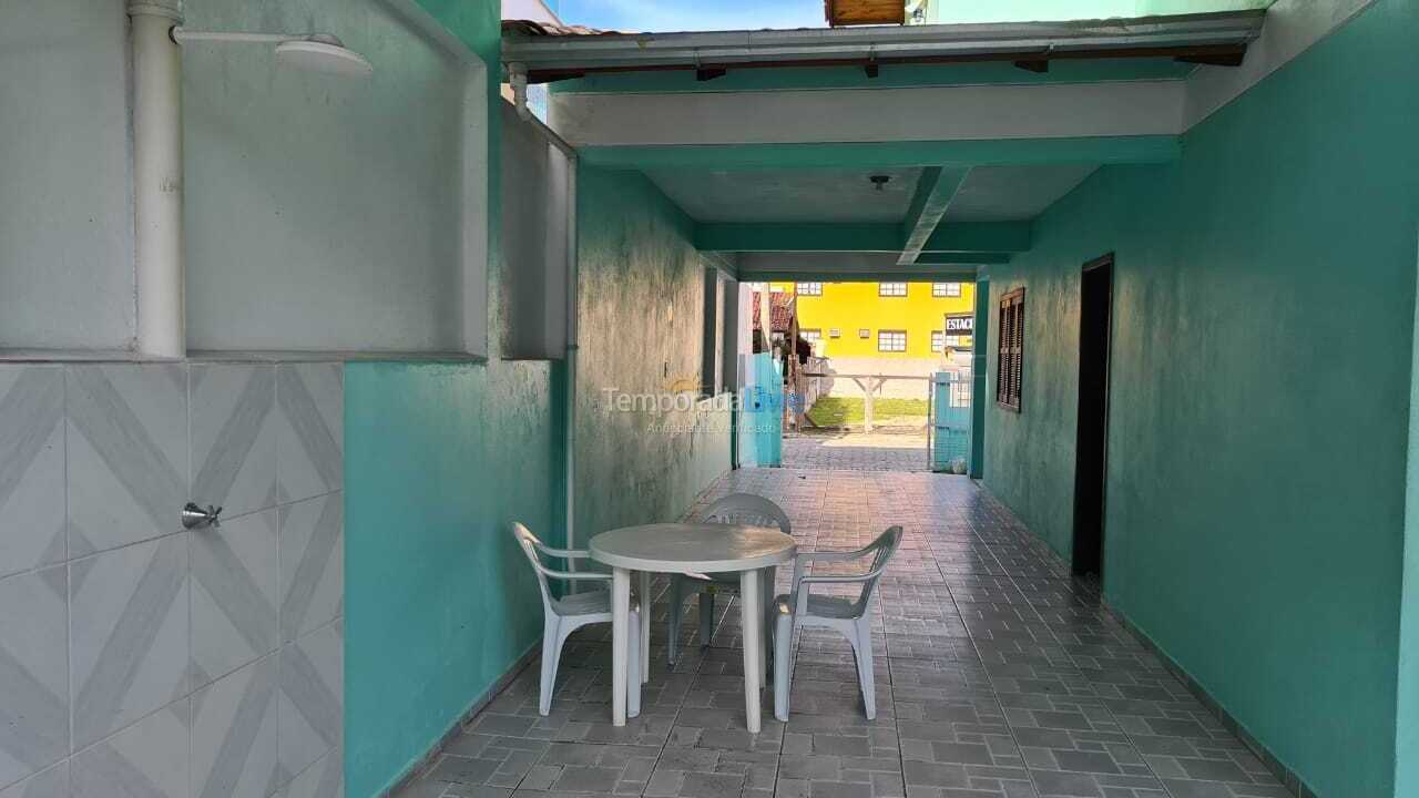 House for vacation rental in Bombinhas (Praia de Bombas)