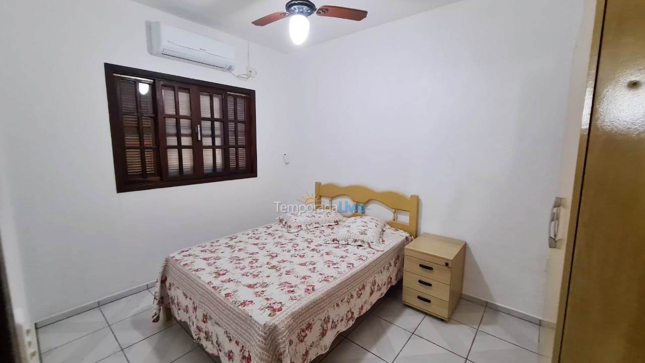 House for vacation rental in Bombinhas (Praia de Bombas)