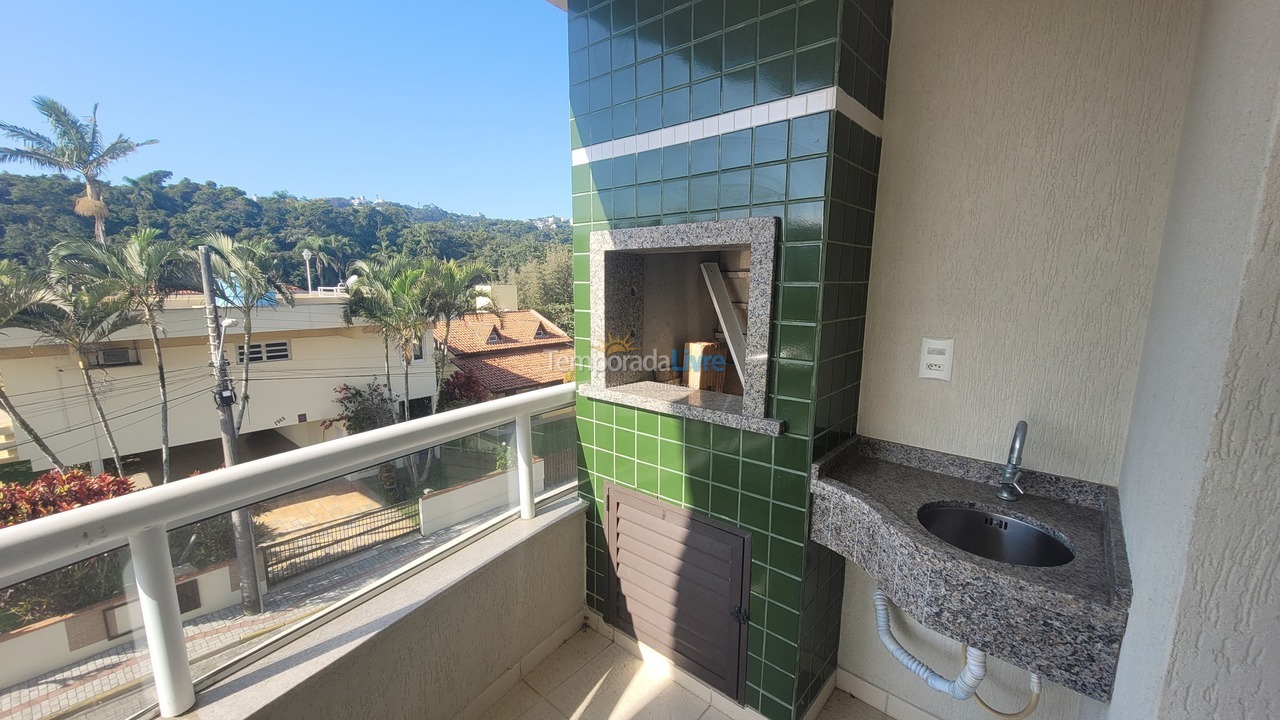 Apartamento para aluguel de temporada em Bombinhas (Praia de Bombas)