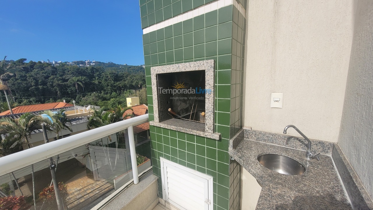 Apartamento para aluguel de temporada em Bombinhas (Praia de Bombas)