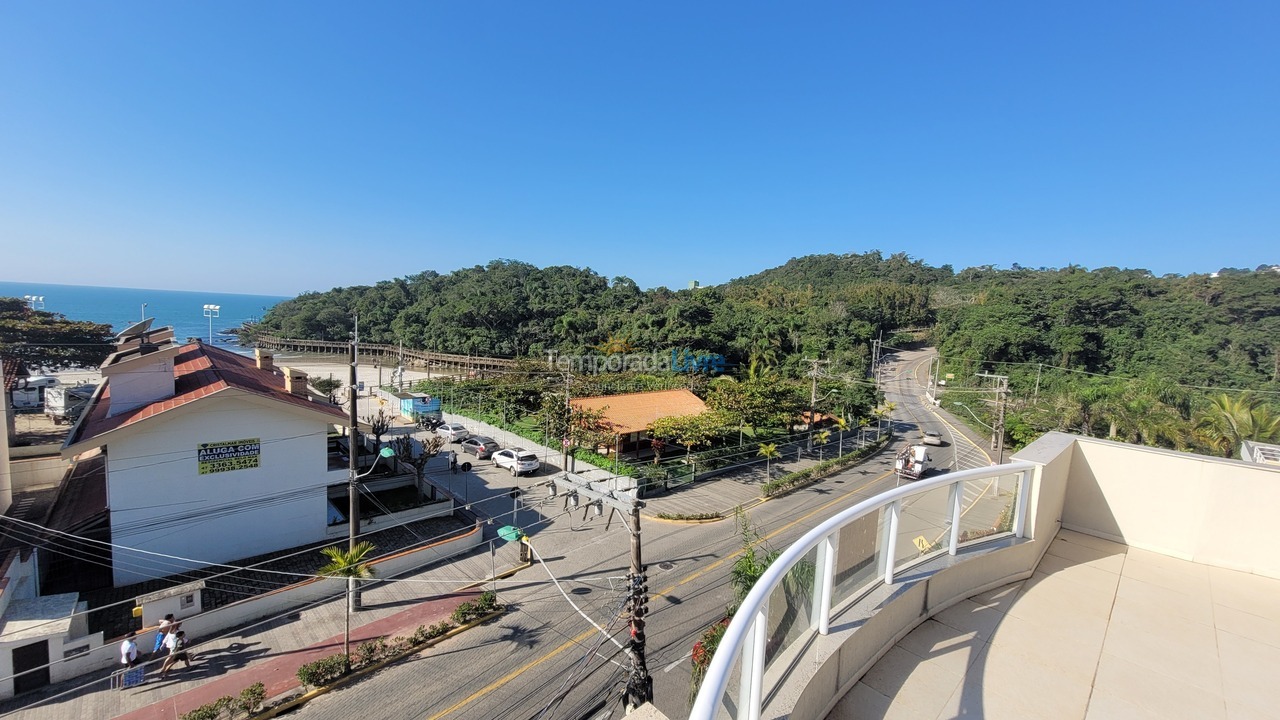 Apartamento para aluguel de temporada em Bombinhas (Praia de Bombas)