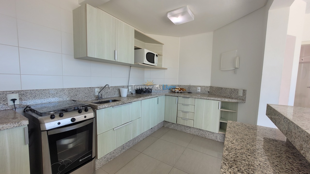 Apartamento para aluguel de temporada em Bombinhas (Praia de Bombas)