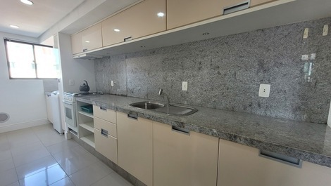 Gran apartamento con vistas al mar pro 50M Bombas playa - con WIFI