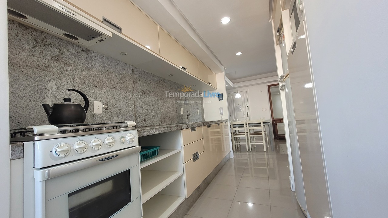 Apartamento para alquiler de vacaciones em Bombinhas (Praia de Bombas)