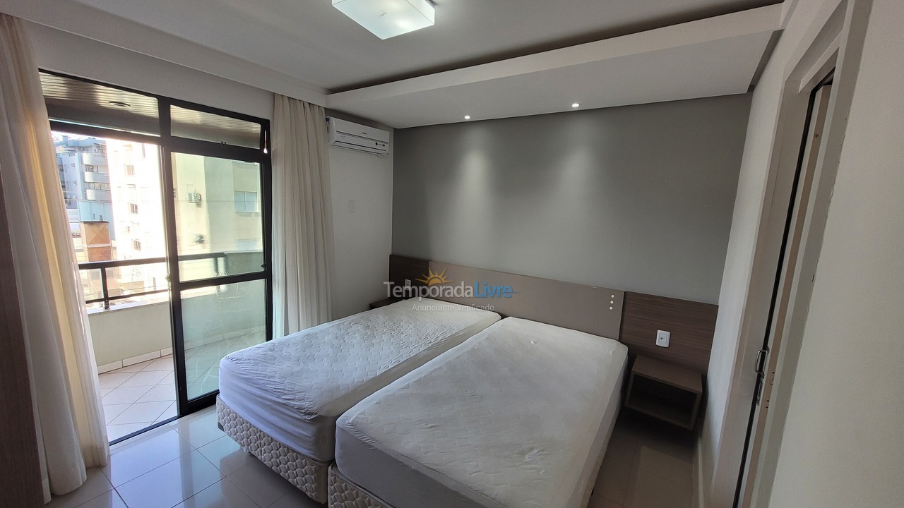 Apartamento para alquiler de vacaciones em Bombinhas (Praia de Bombas)